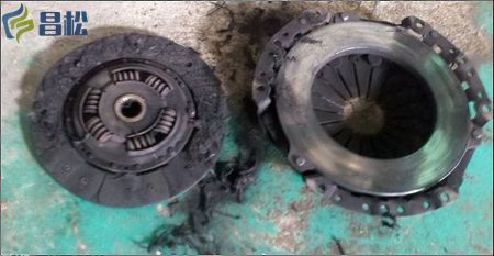 【昌松機械】非公路寬體自卸車丨離合器故障四步驟排除法